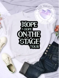 POLERA JH BLANCA LETRAS NEGRAS